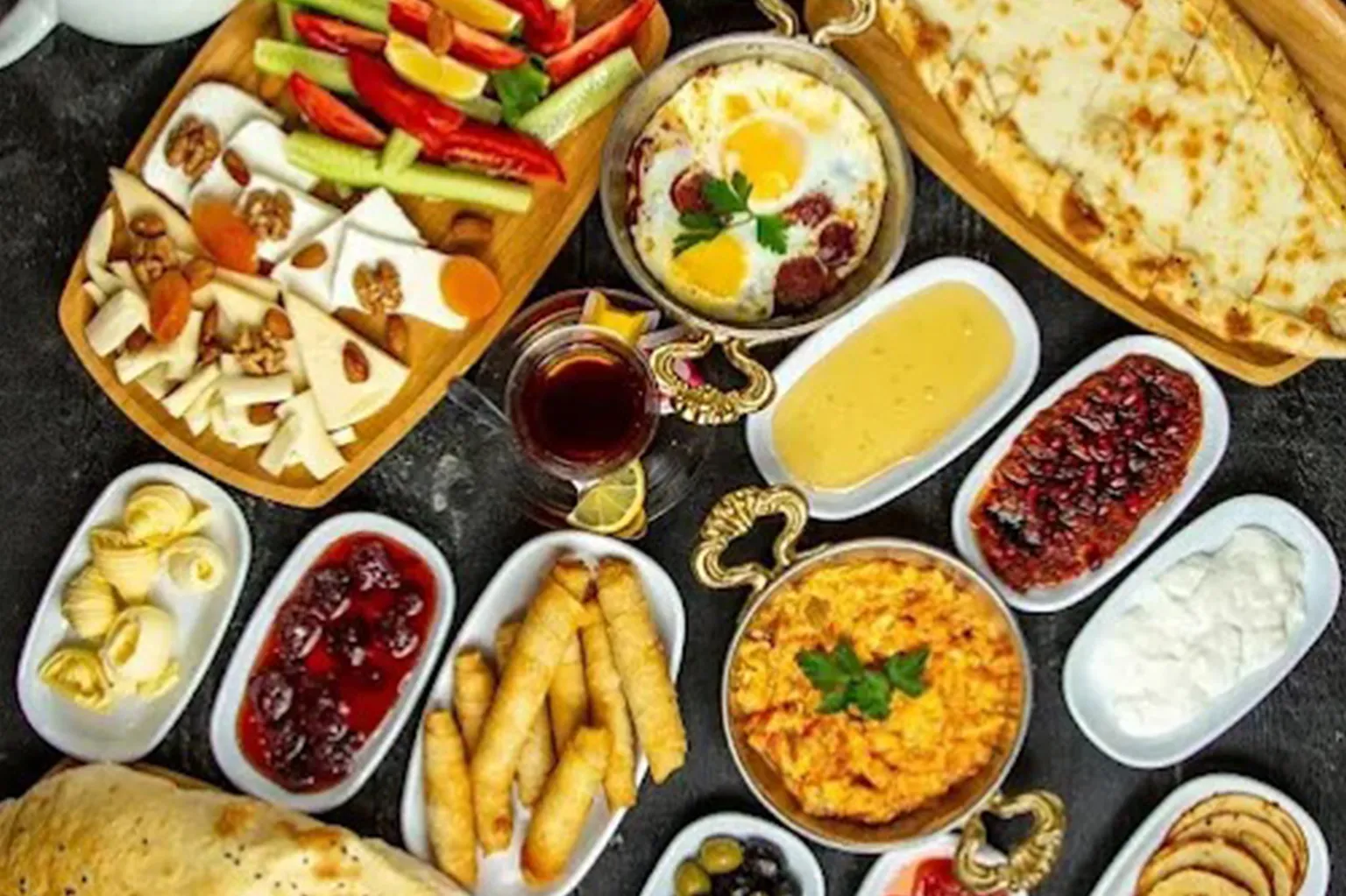 About Us | Royal Caterers Lucknow – Vision, Mission & Leadership